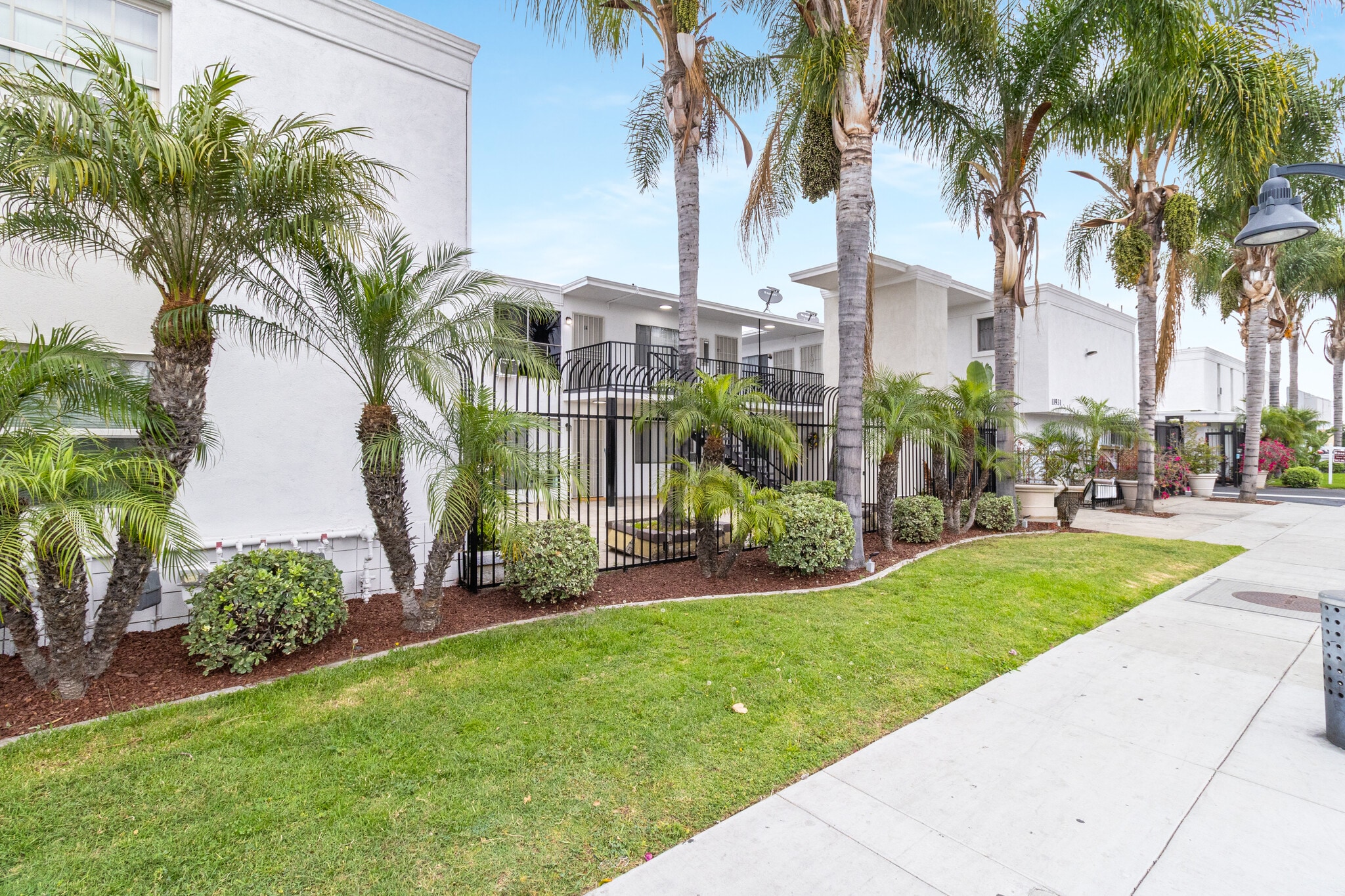 11921-31 39 Lakewood Blvd, Downey, CA for Sale