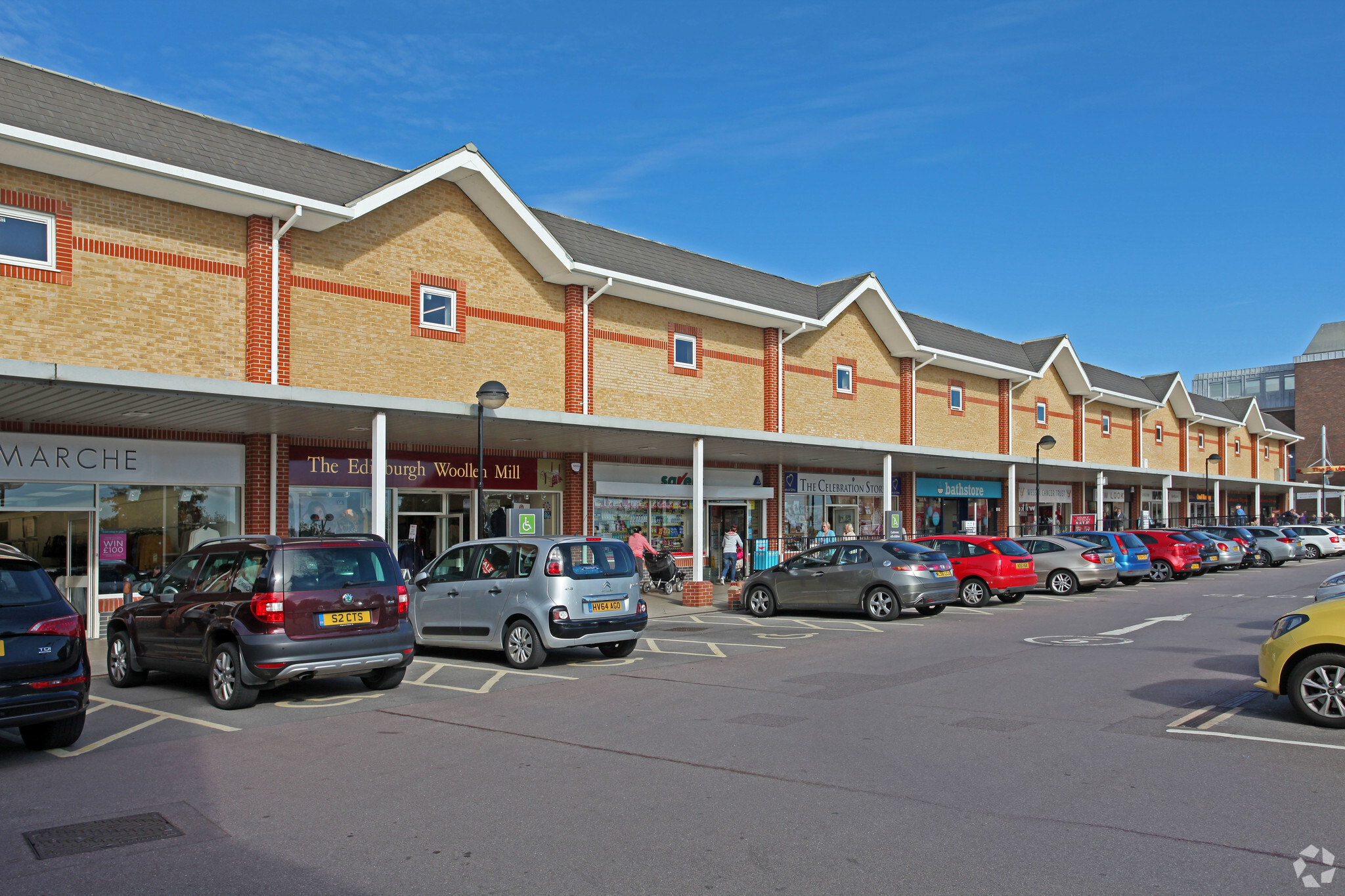 1-11 Dukes Walk, Waterlooville, HAM for Rent