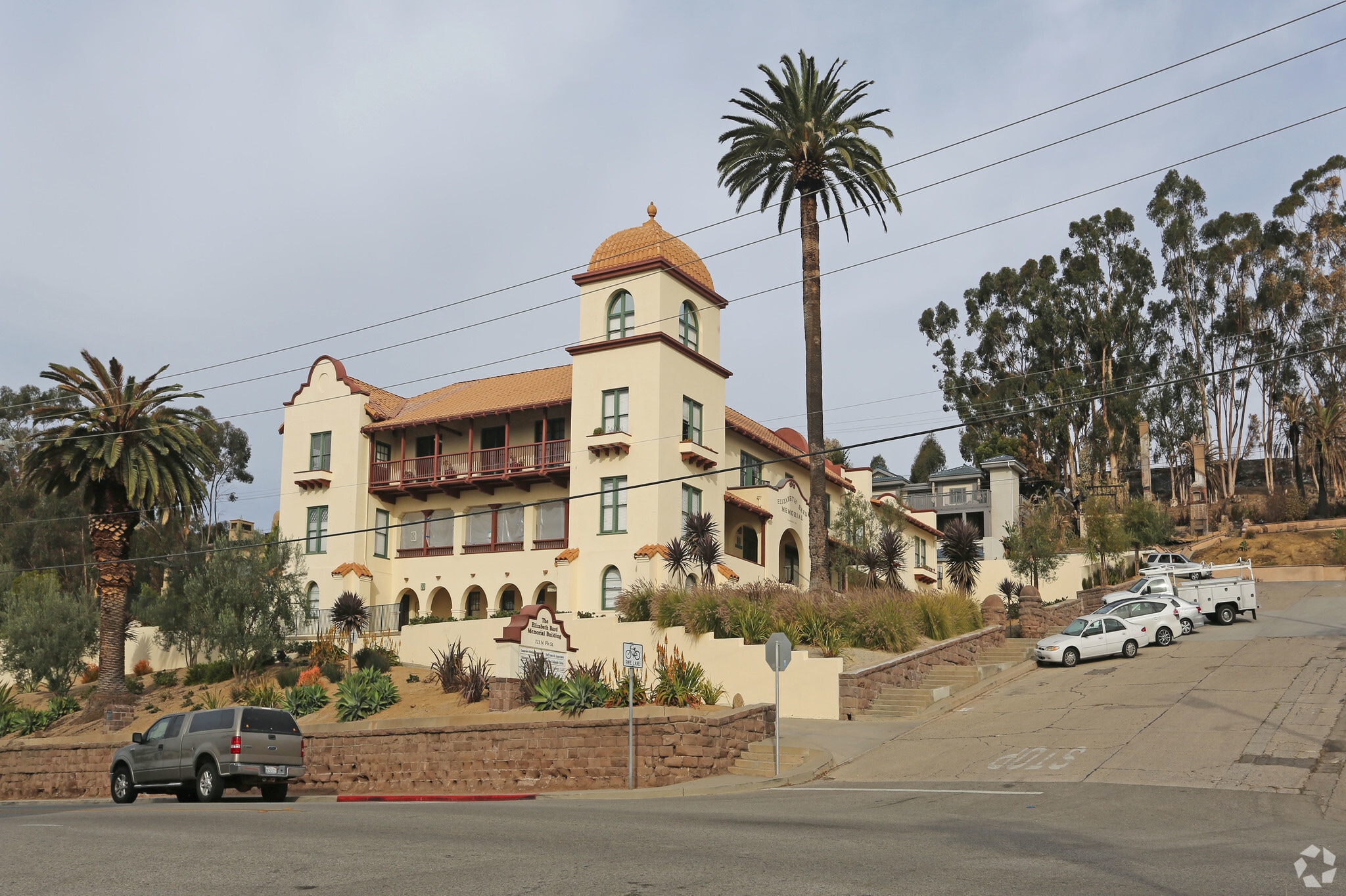 121 N Fir St, Ventura, CA for Rent