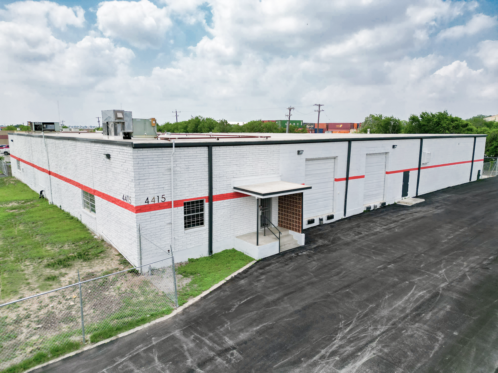 4415 Dividend Dr, San Antonio, TX for Sale
