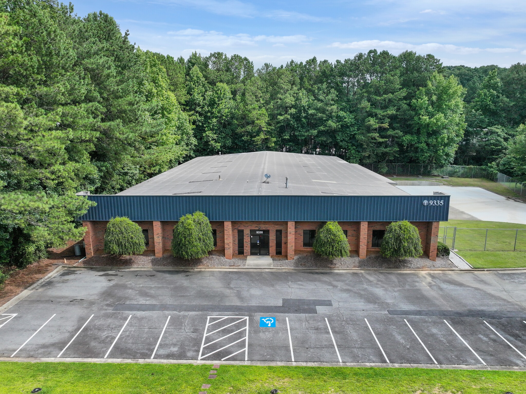 9335 Industrial Trace, Alpharetta, GA for Sale