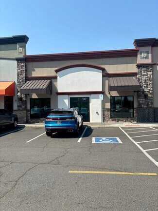 Medford, OR Retail - 1251 E McAndrews
