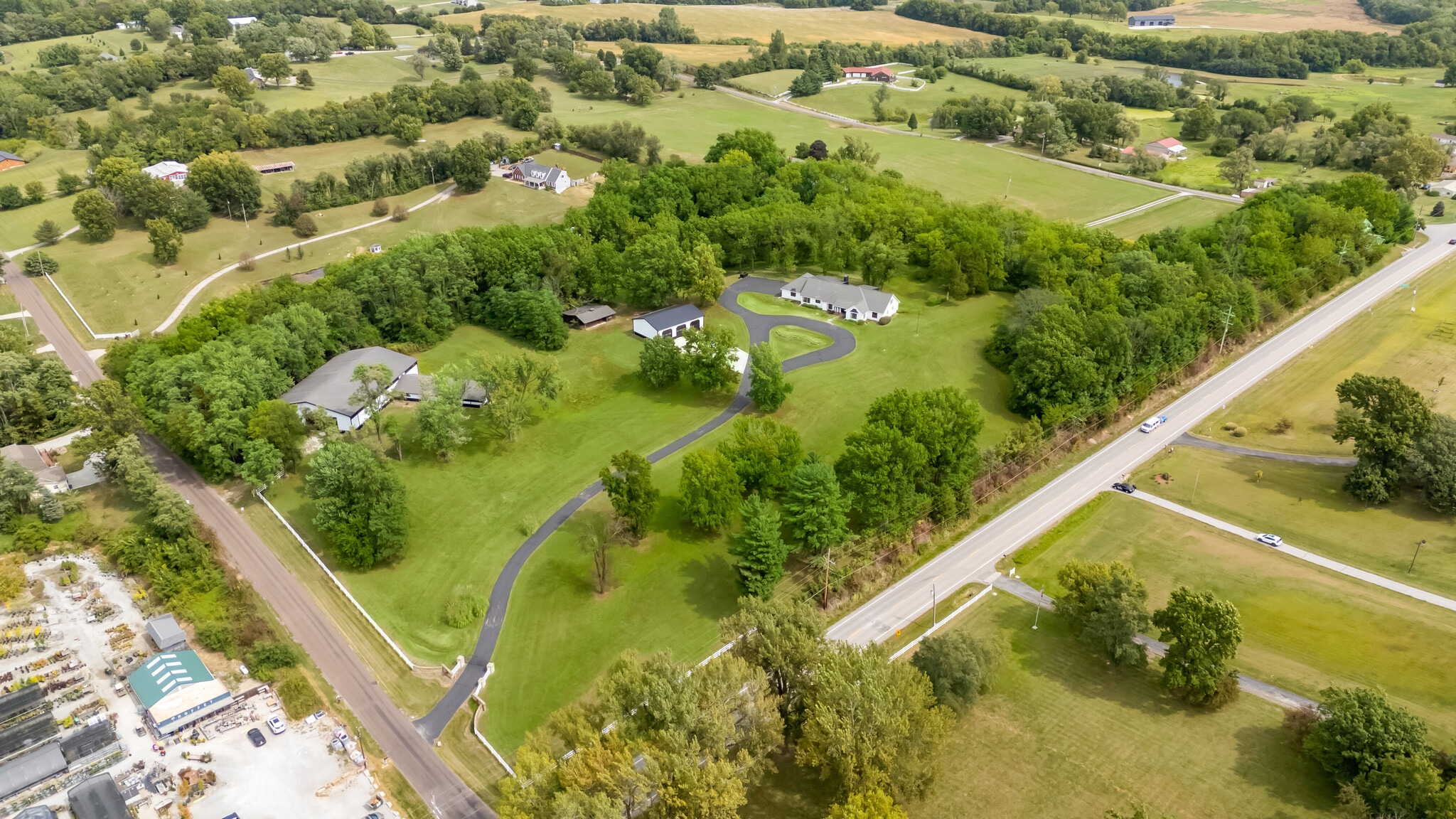 1901 Moffet Rd, Saint Joseph, MO for Sale
