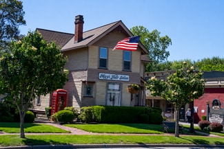 Olmsted Falls, OH Retail - 8112 Columbia Rd