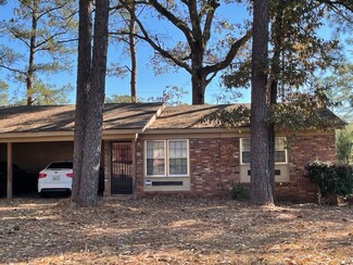 Warner Robins, GA Apartments - 193 Woodland Trl