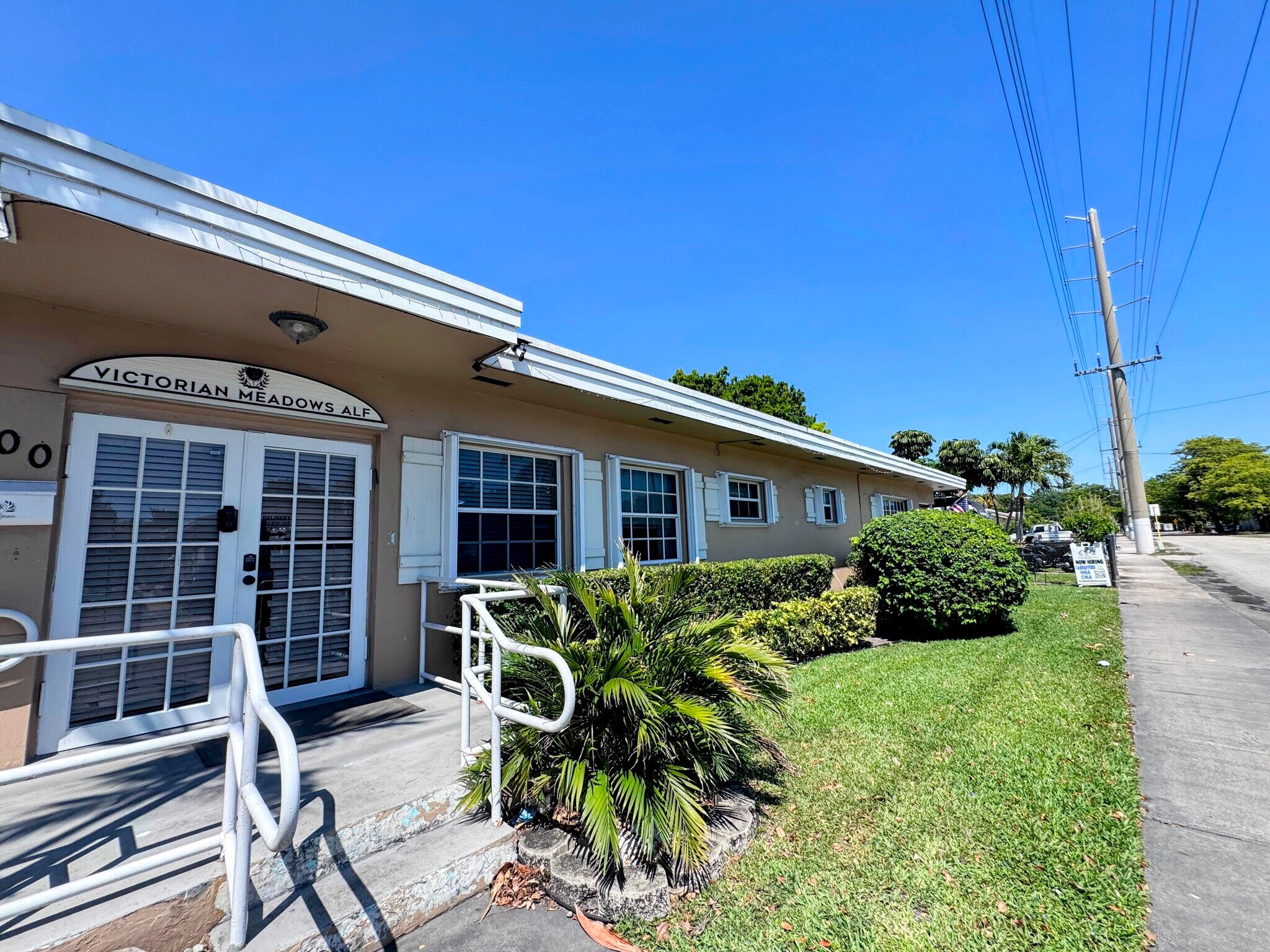 900 N 24th Ave, Hollywood, FL for Sale