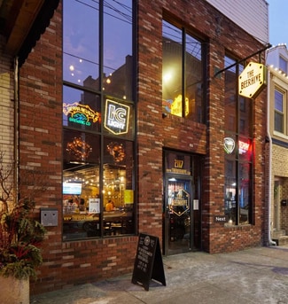 Pittsburgh, PA Bar - 2117 Penn Ave