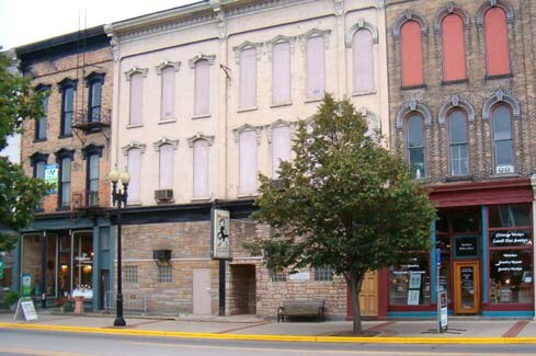 210 E Main St, Lowell, MI for Rent