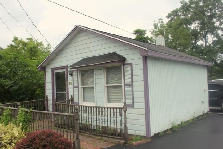 28 Wall St, Oxford, NJ for Rent