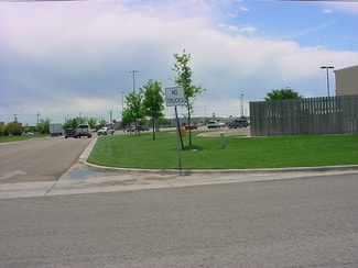 N 30th Ave Charles St  
