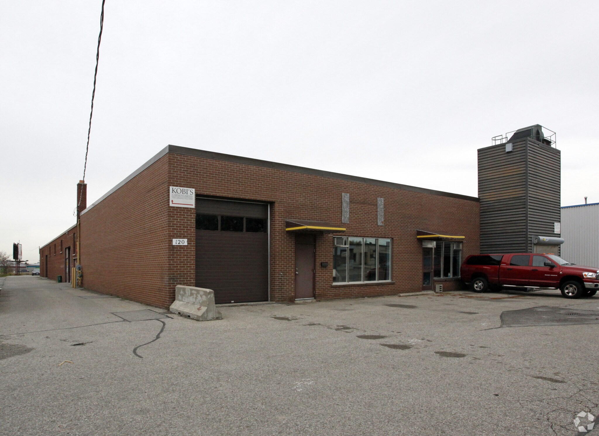 120 Oakdale Rd, Toronto, ON for Sale