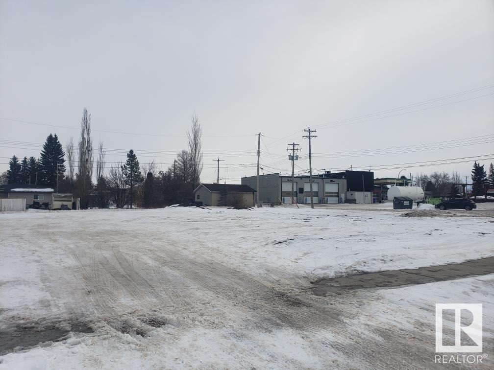 5019 50 St, Gibbons, AB for Sale