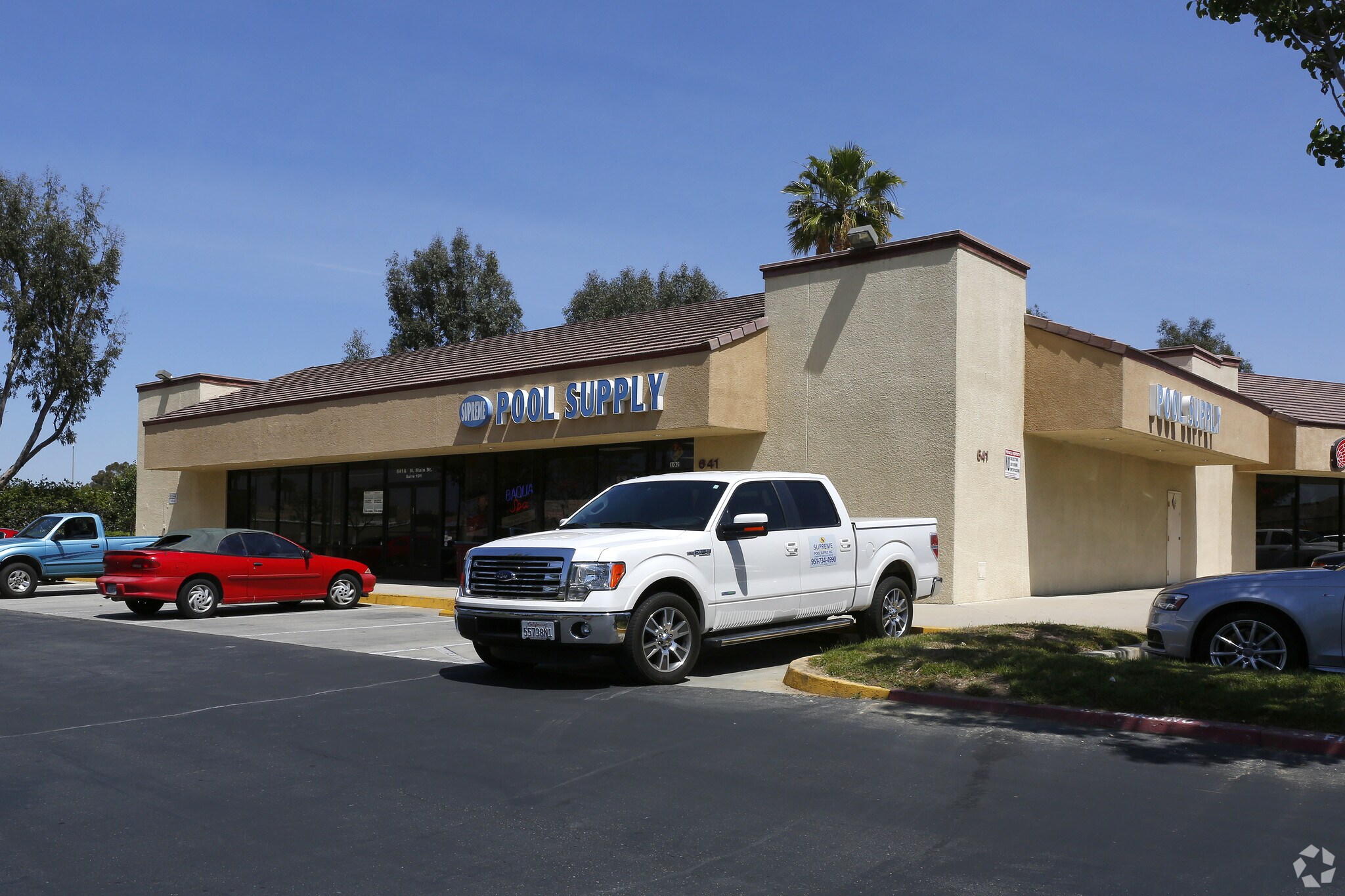 641 N Main St, Corona, CA for Rent