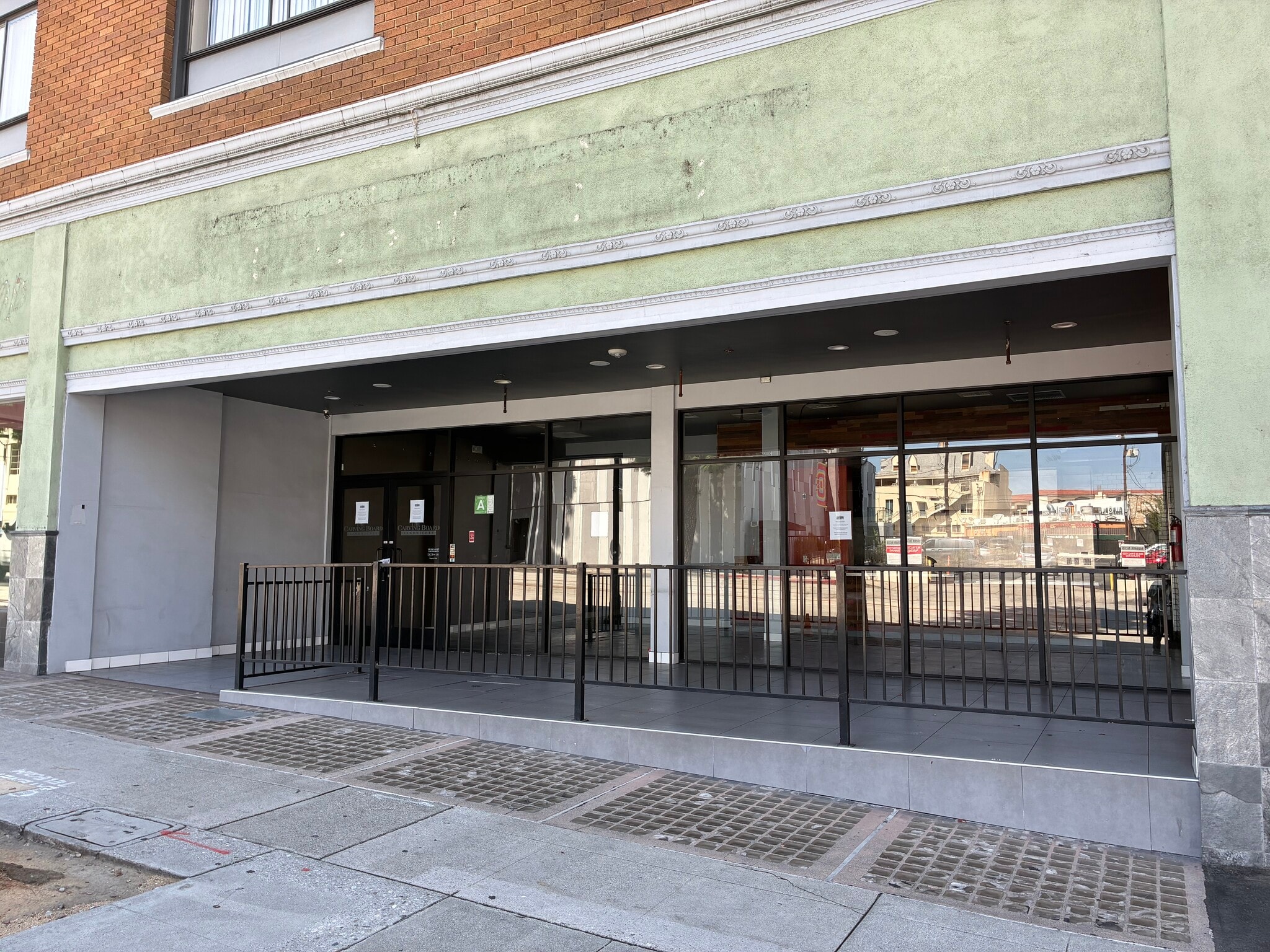 208-224 E Olive Ave, Burbank, CA for Rent