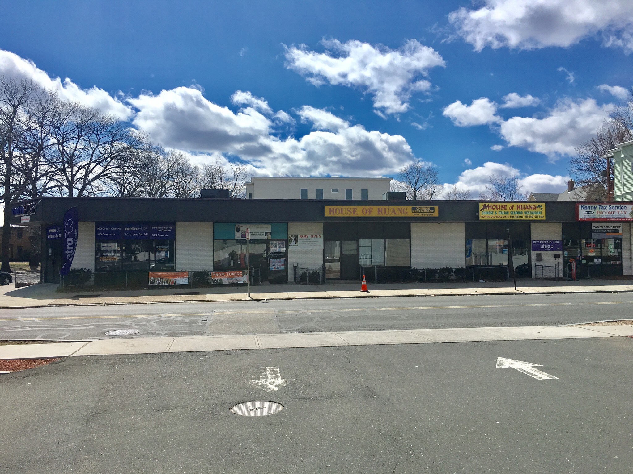 500 Armory St Springfield, MA 01104 Retail Property for Sale on