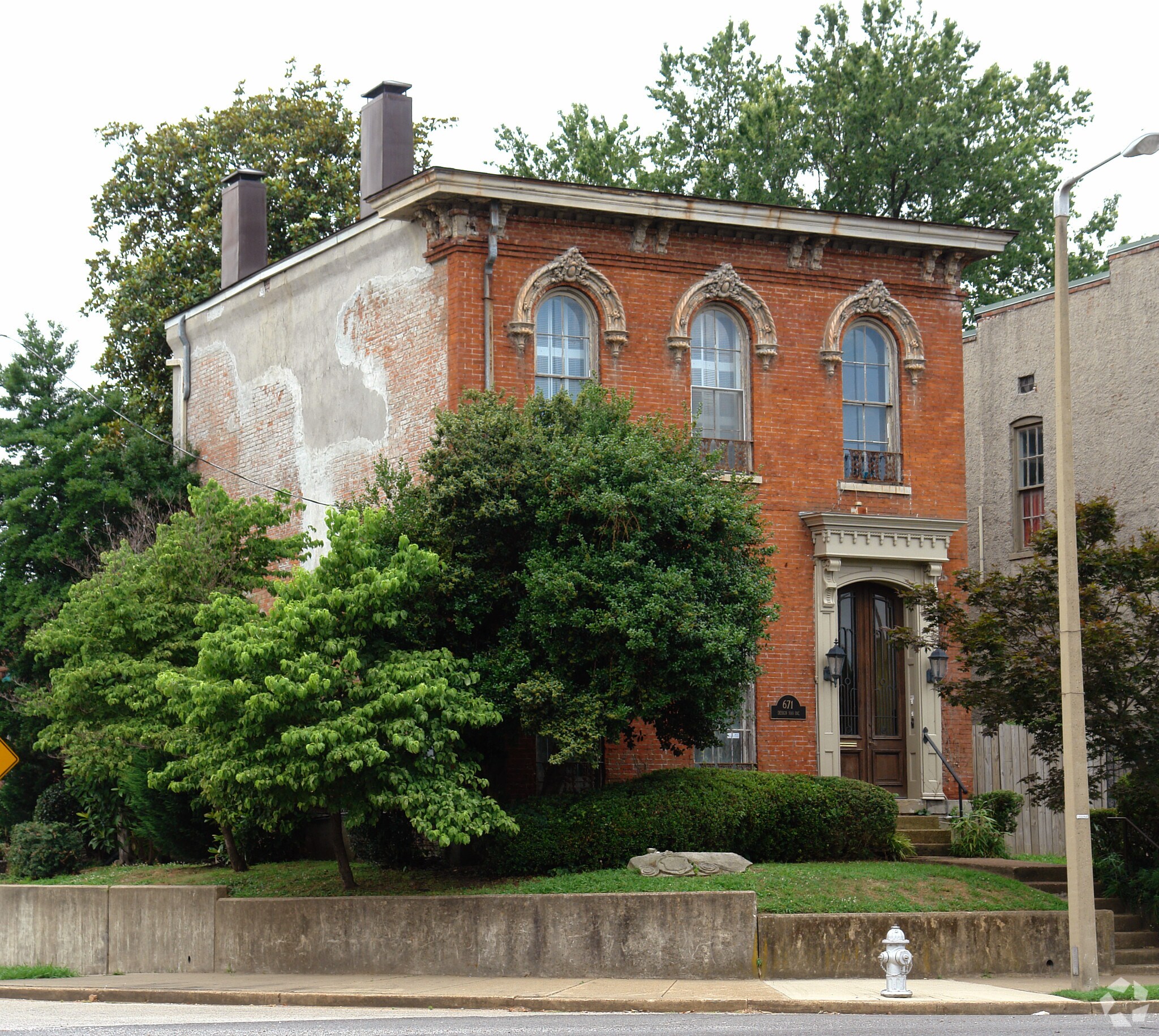 671 Jefferson Ave, Memphis, TN for Sale