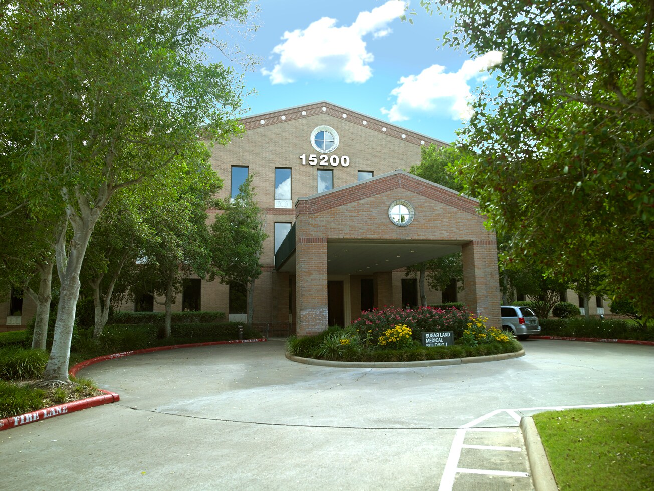 15200 Southwest Fwy, Sugar Land, TX for Rent