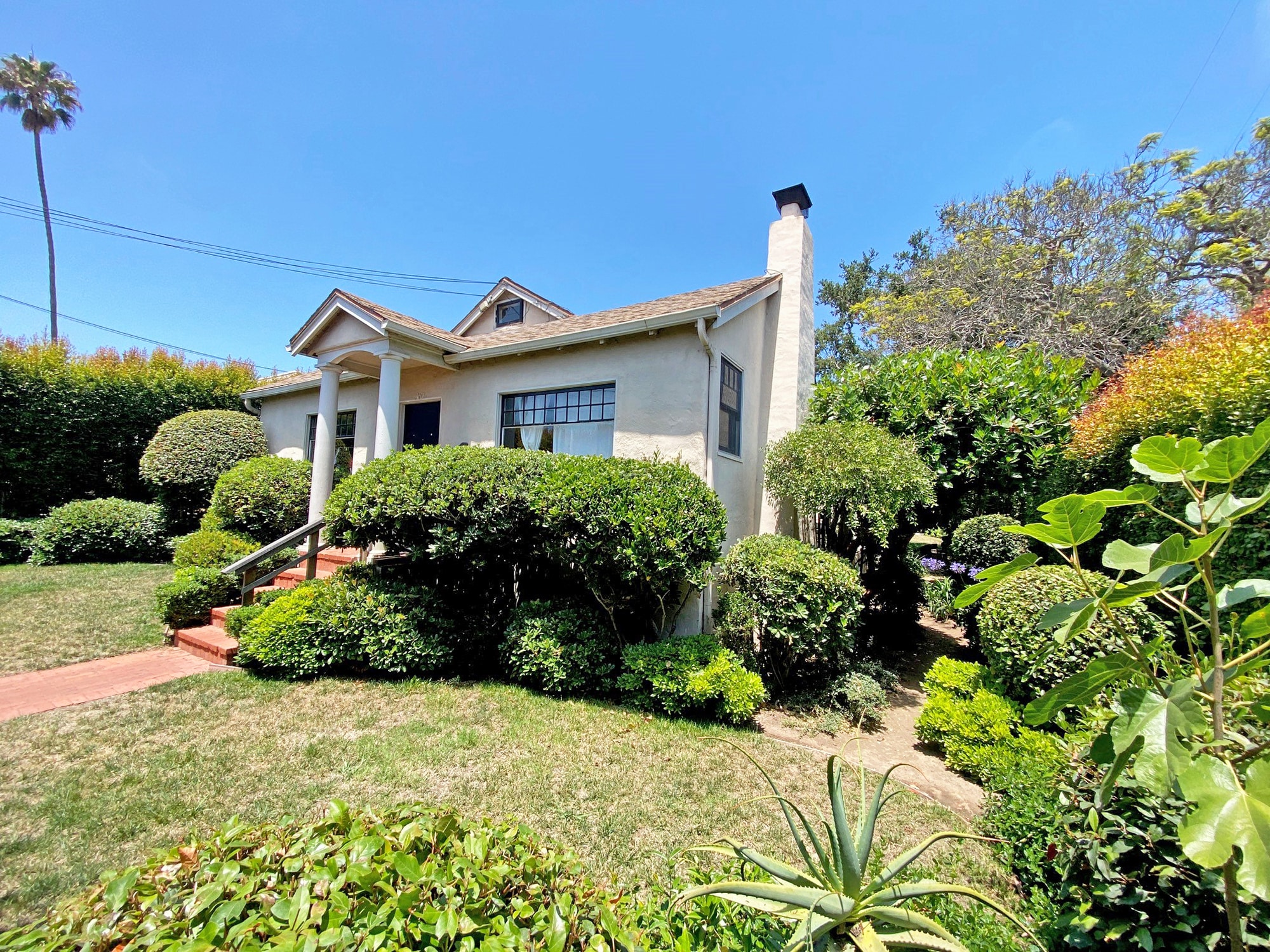 302 N Soledad St, Santa Barbara, CA for Sale