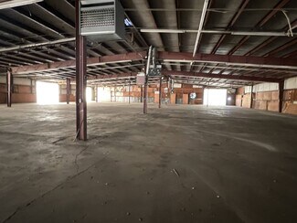 Wellington, KS Distribution - 13 N Industrial Ave Wellington, KS Distribution - 13 N Industrial Ave