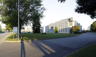 Boisbriand, QC Warehouse - 86 Boul des Entreprises