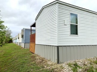 Alvin, TX Manufactured Housing/Mobile Housing - 3621 County Road 161