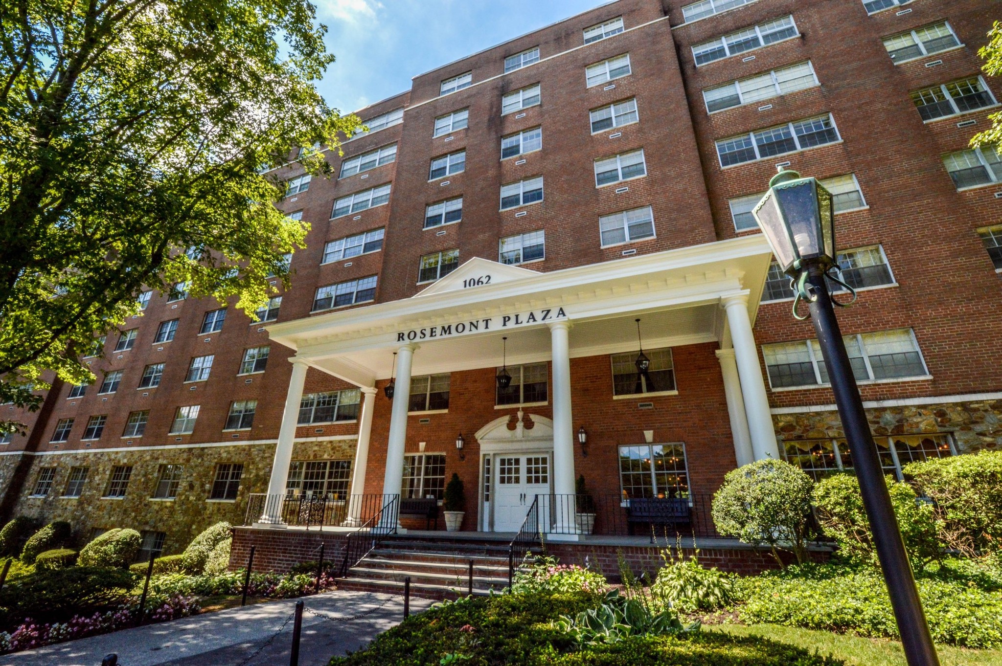 1062 E Lancaster Ave, Bryn Mawr, PA for Rent