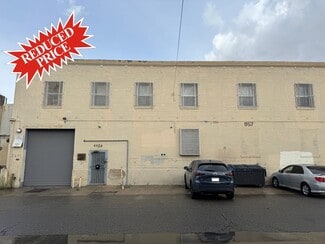 Los Angeles, CA Warehouse - 651 E 61st St