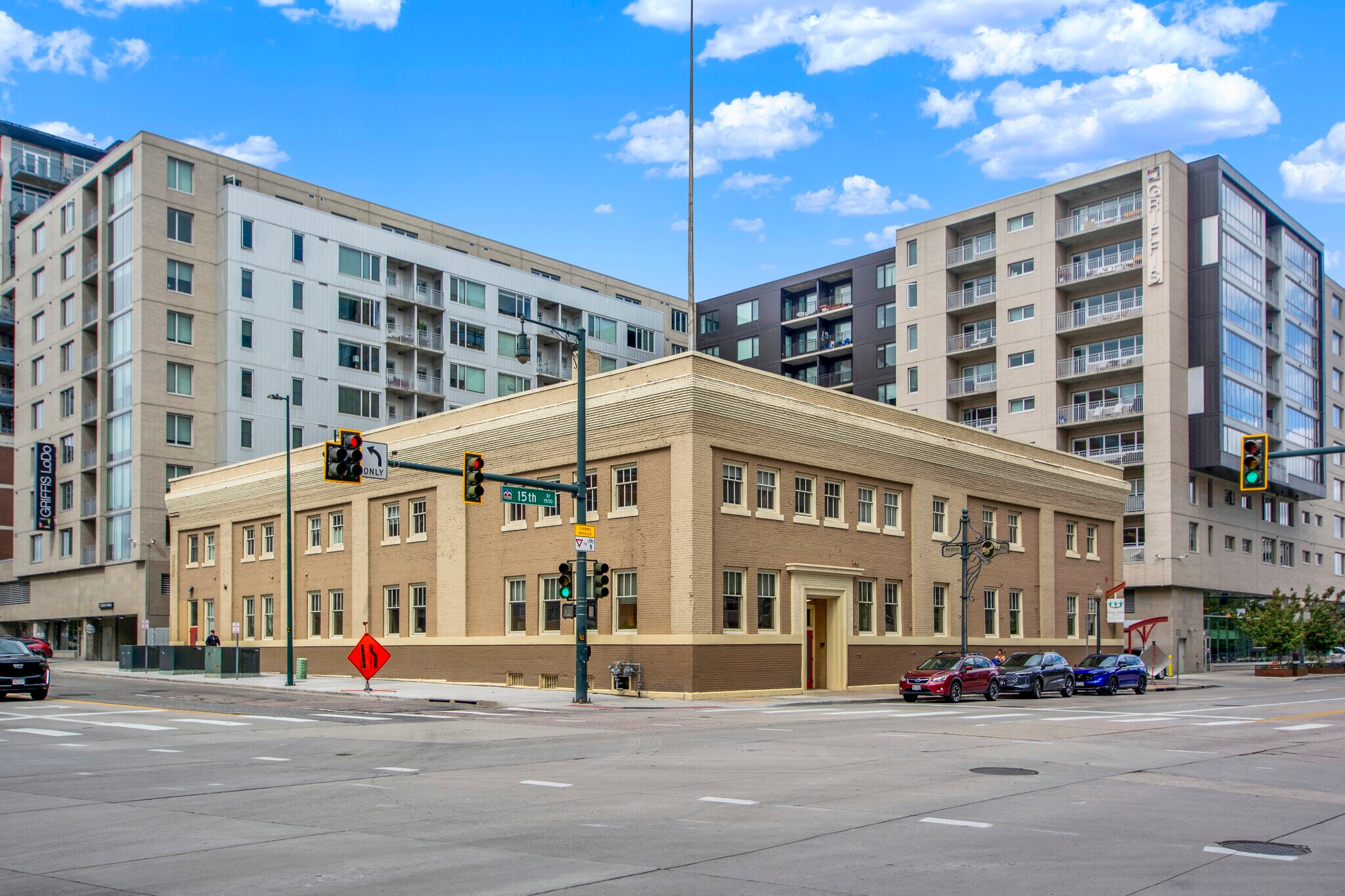 1800 15th St, Denver, CO for Sale