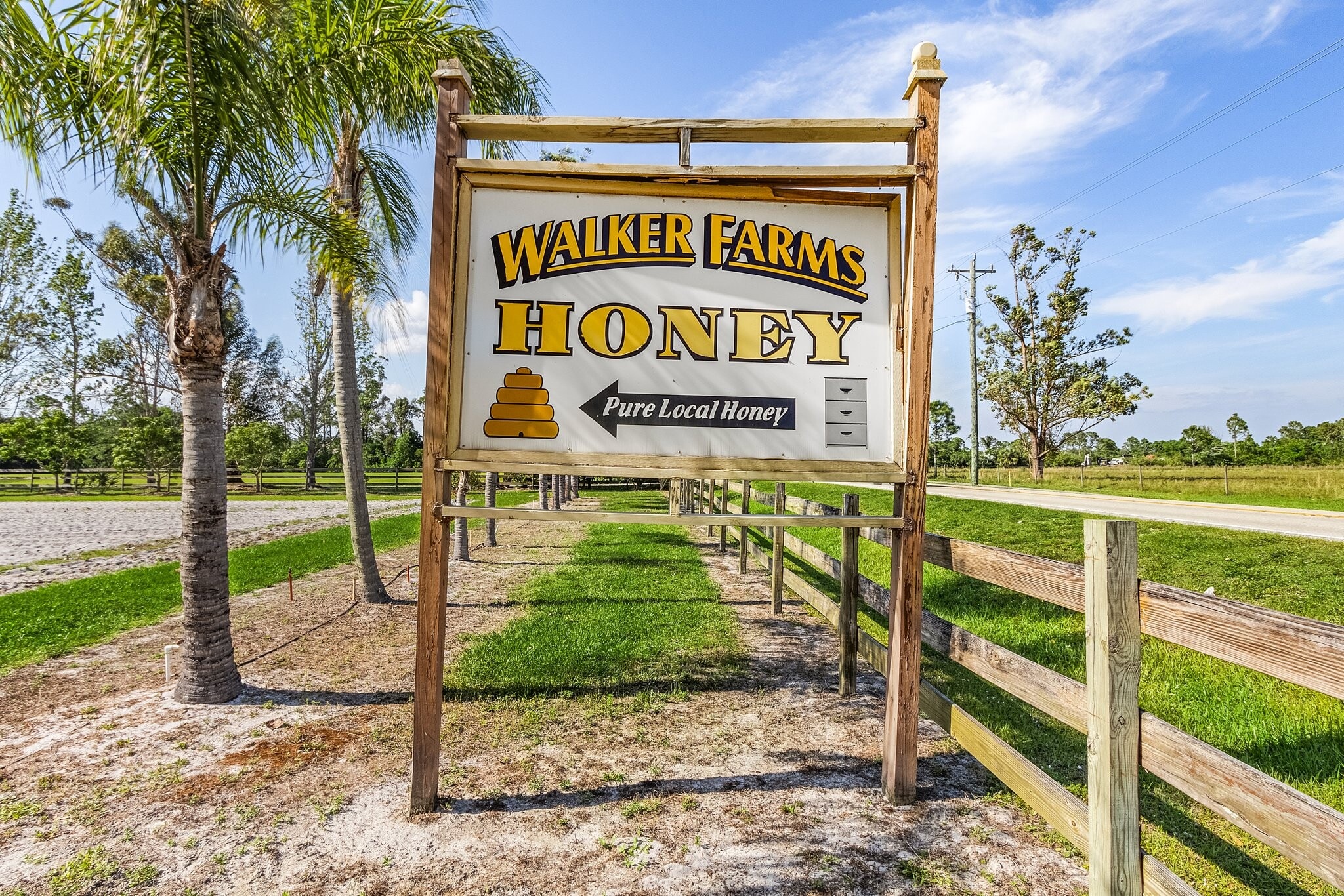 17131 Slater Rd, North Fort Myers, FL for Sale