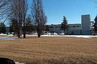 Chatham, ON Warehouse - 540 Park Ave E