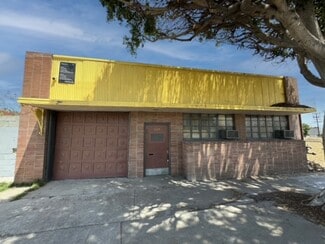 1115 E Redondo Blvd  