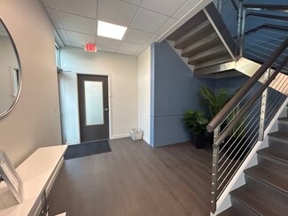 Tampa, FL Office/Retail - 1902 W Kennedy Blvd