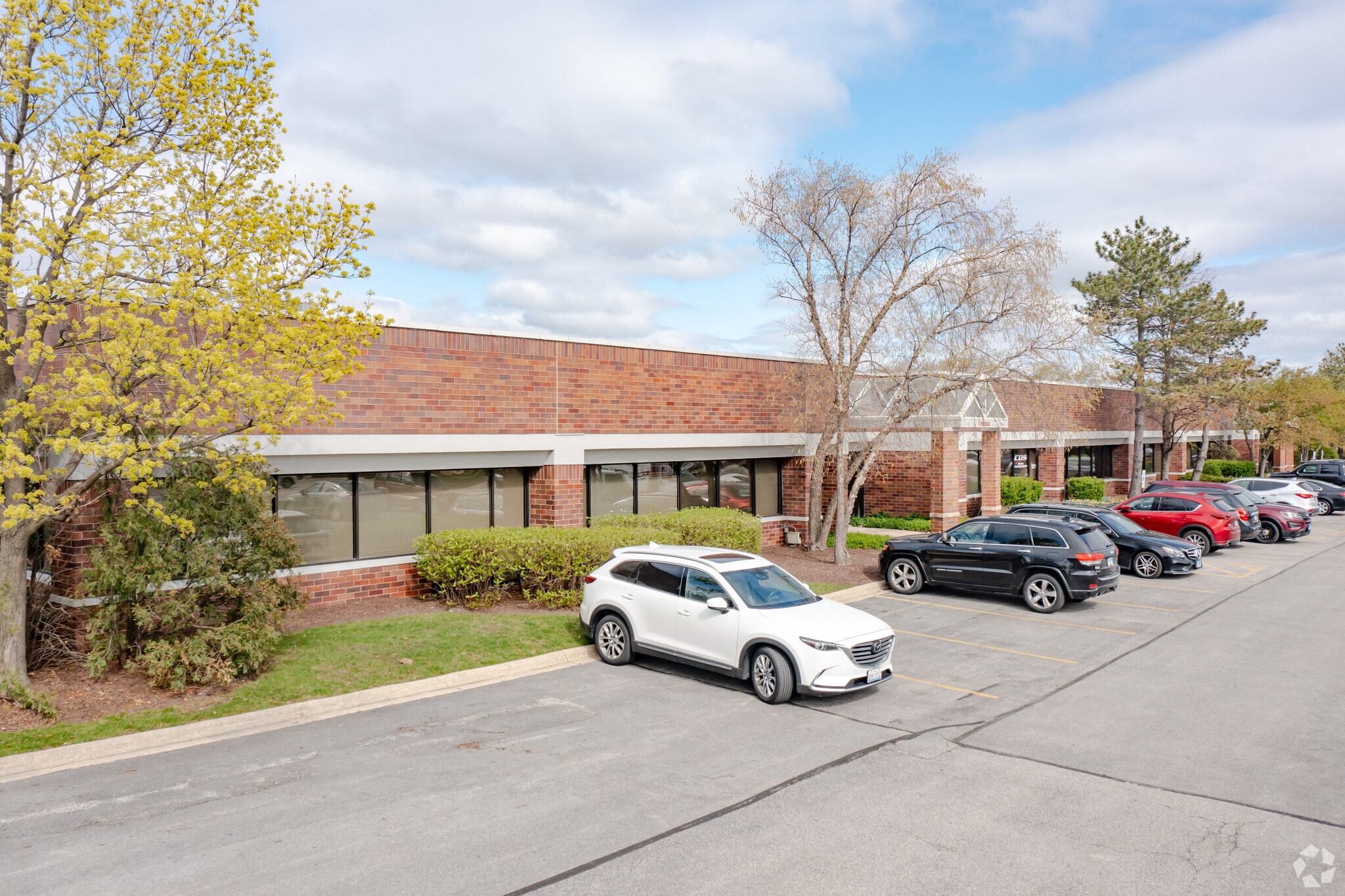 1253-1279 Hamilton Pky, Itasca, IL for Rent