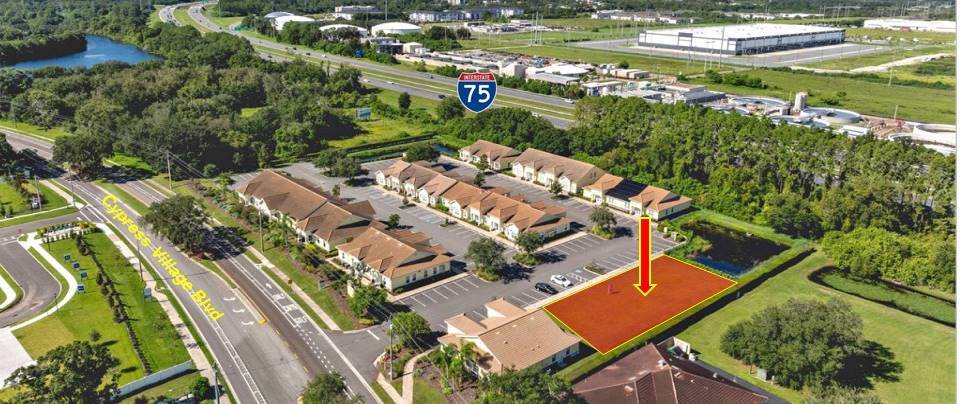 944 Cypress Village Blvd, Sun City Center, FL for Rent