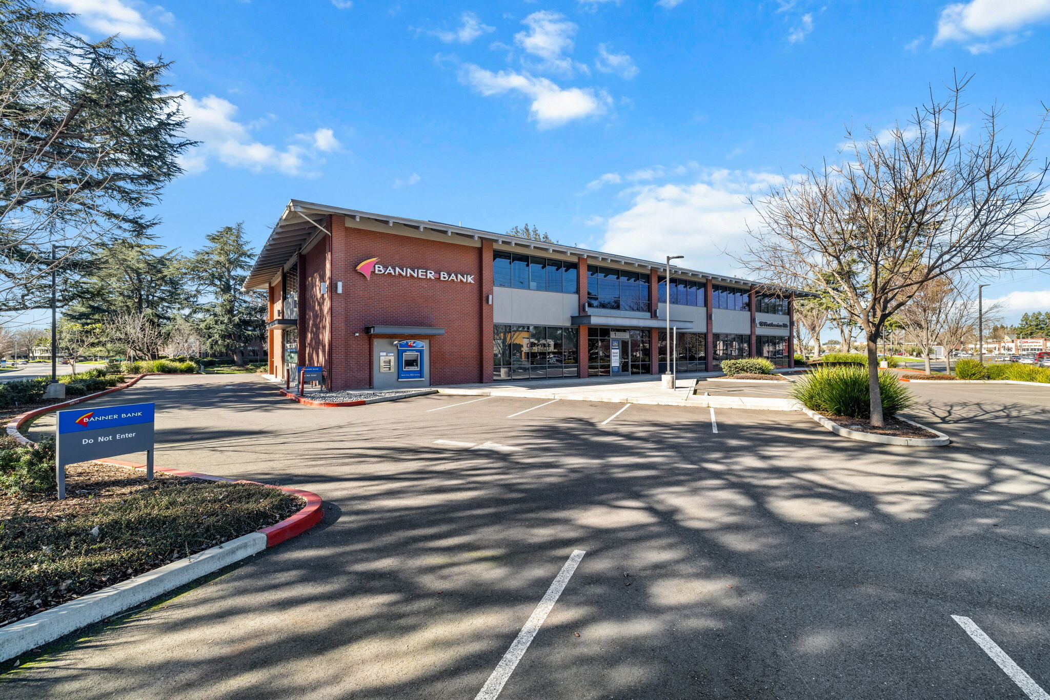 333 University Ave, Sacramento, CA for Rent