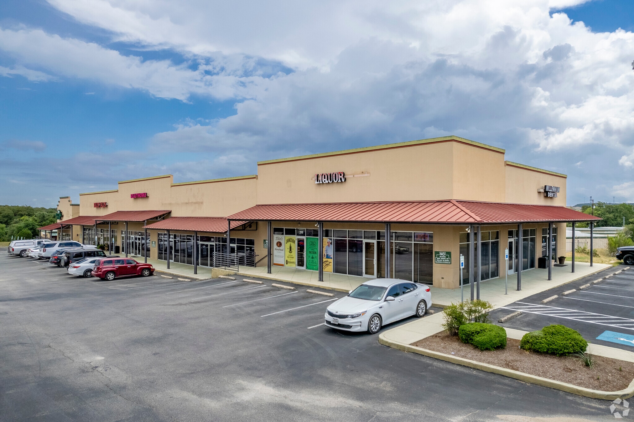 30070 N US Highway 281, Bulverde, TX for Rent