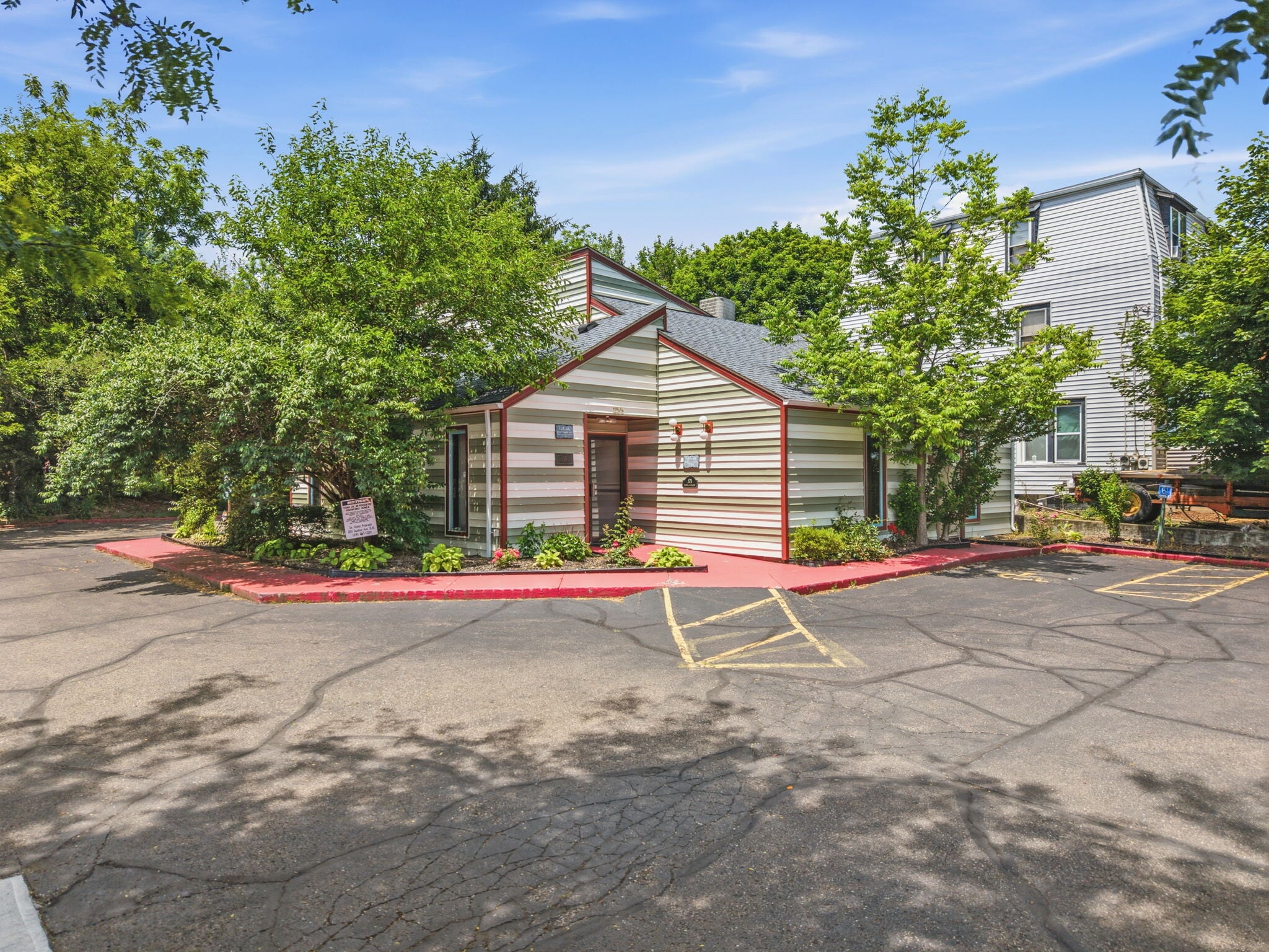 255 Dueber Ave SW, Canton, OH for Sale