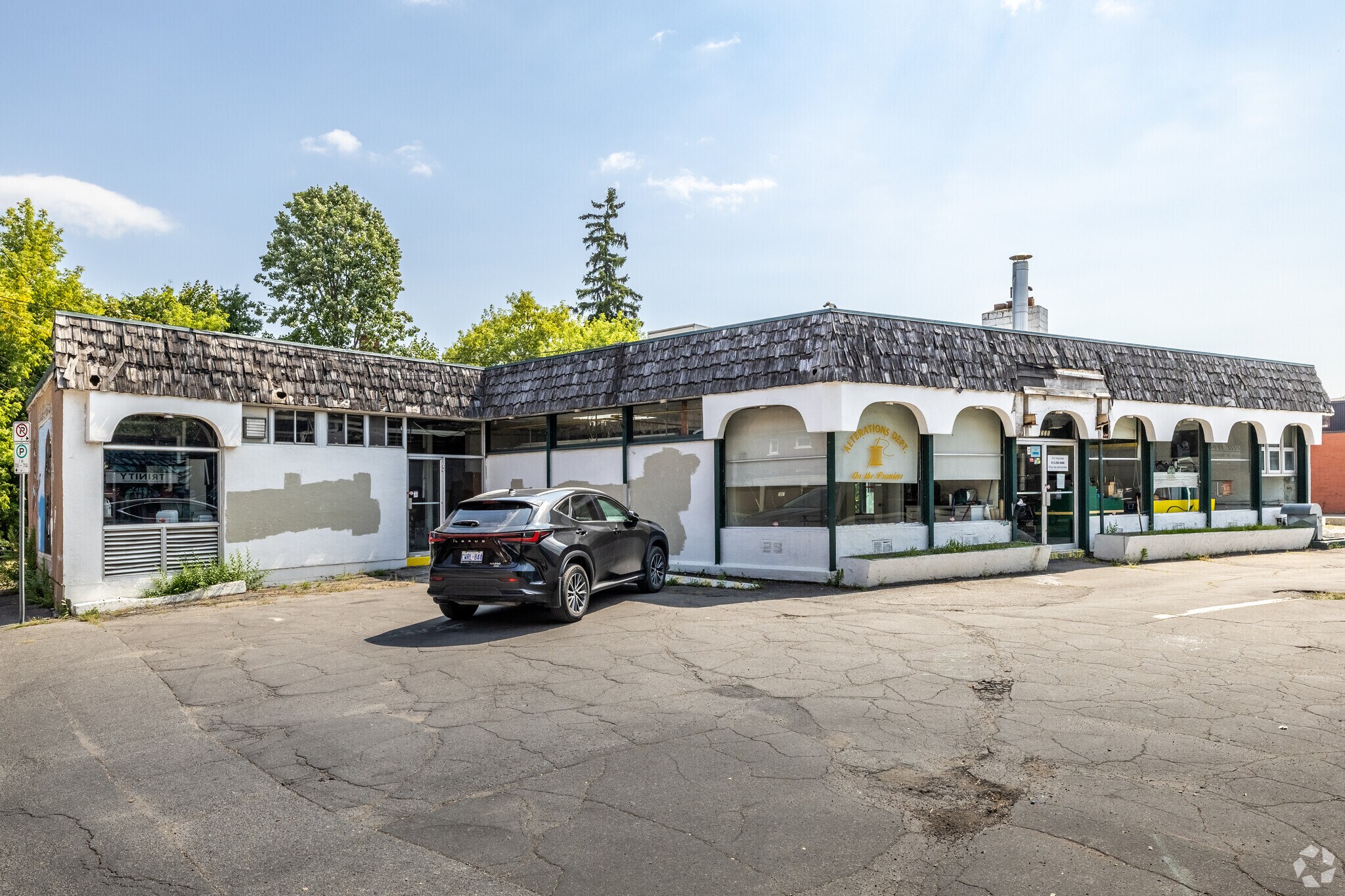 1235 Bank St, Ottawa, ON for Sale