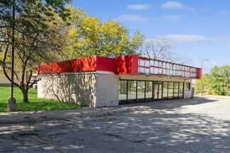 Iowa City, IA Retail - 955 Mormon Trek Blvd