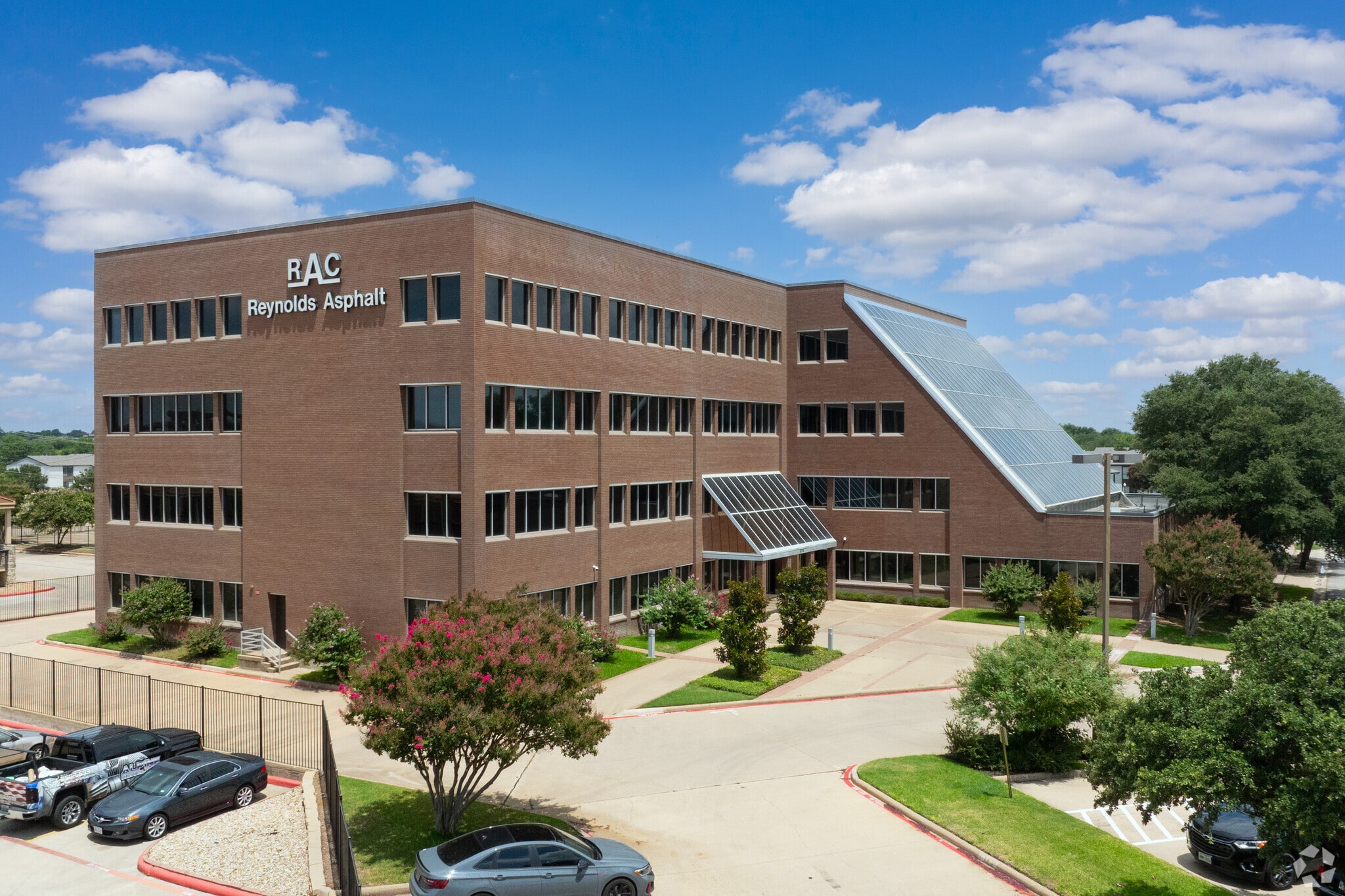 8713 Airport Fwy, North Richland Hills, TX for Rent