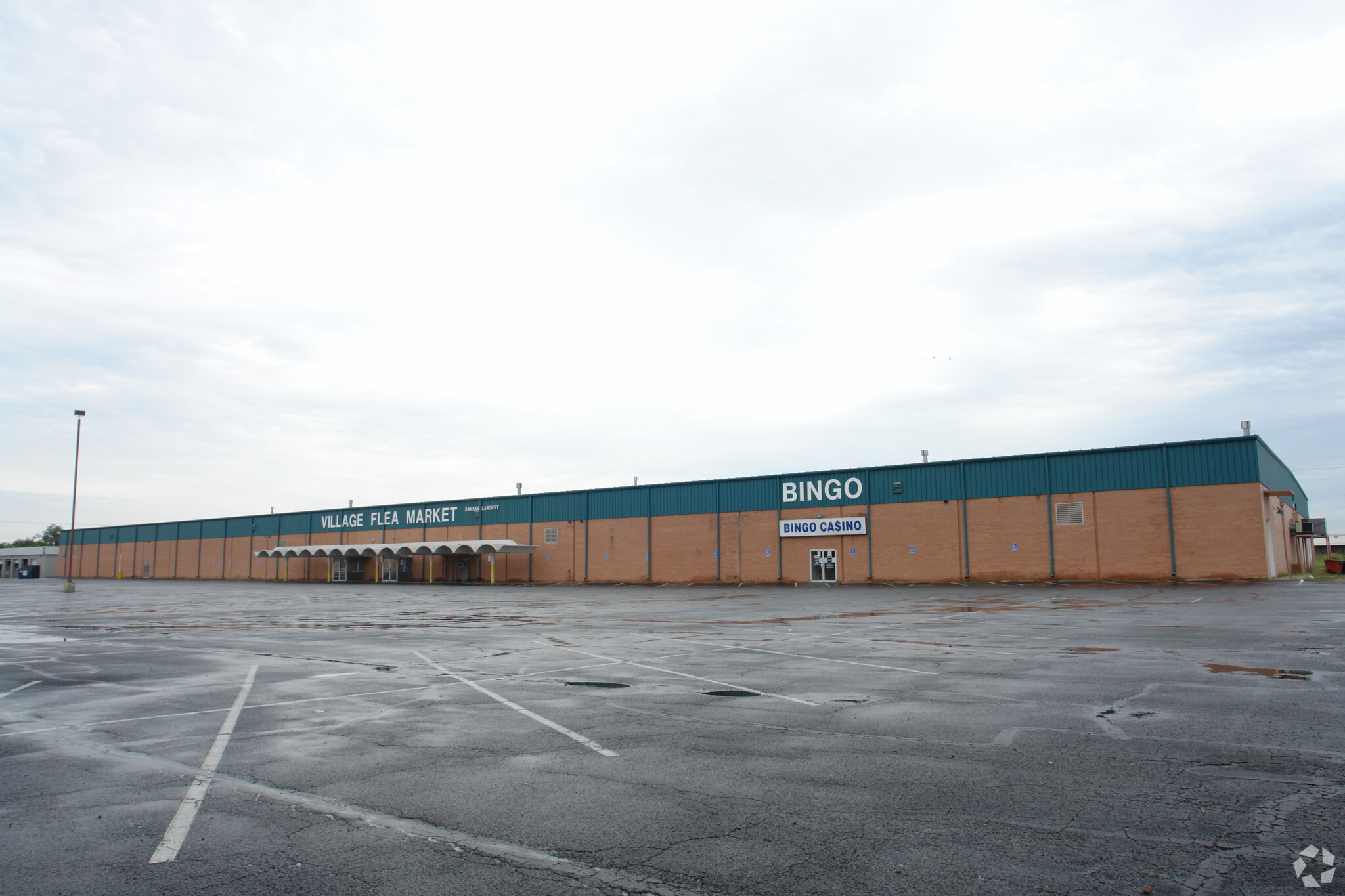 2301 S Meridian Ave, Wichita, KS for Sale