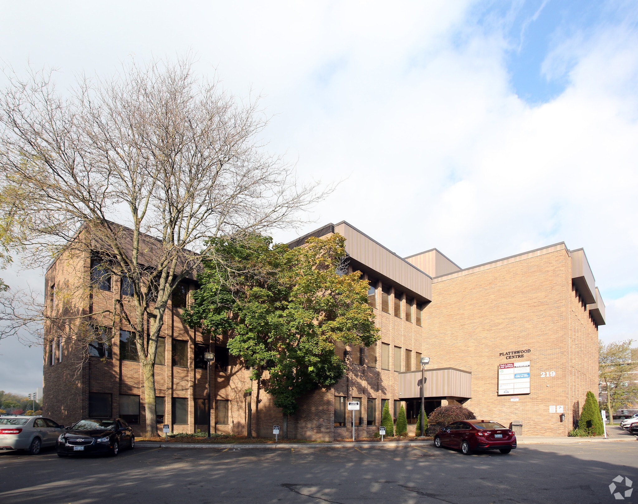 219 Oxford St W, London, ON for Rent