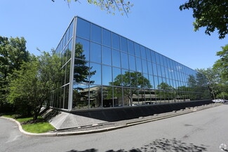 400 Sylvan Ave  