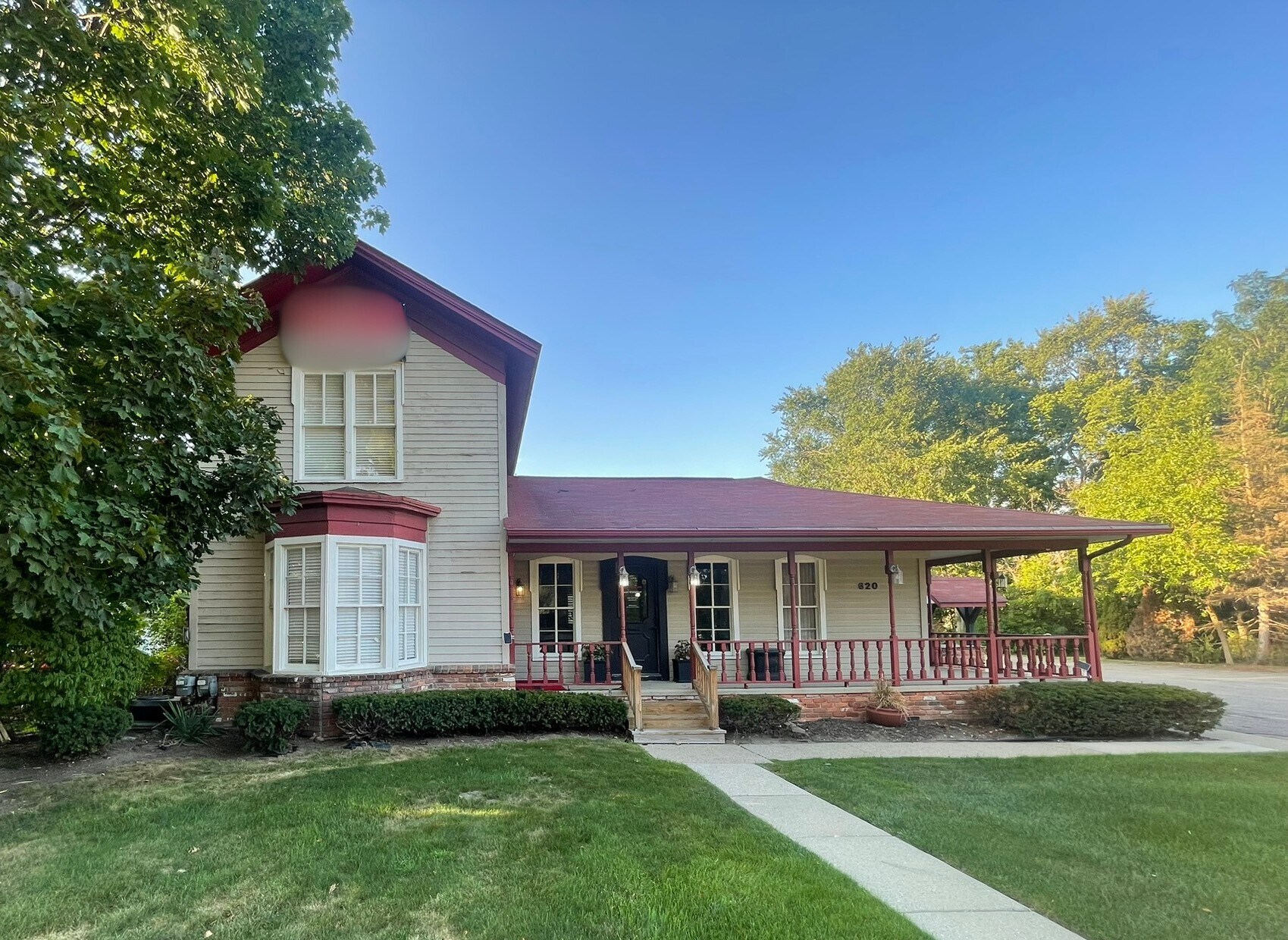 620 W Commerce Rd, Commerce Township, MI for Sale
