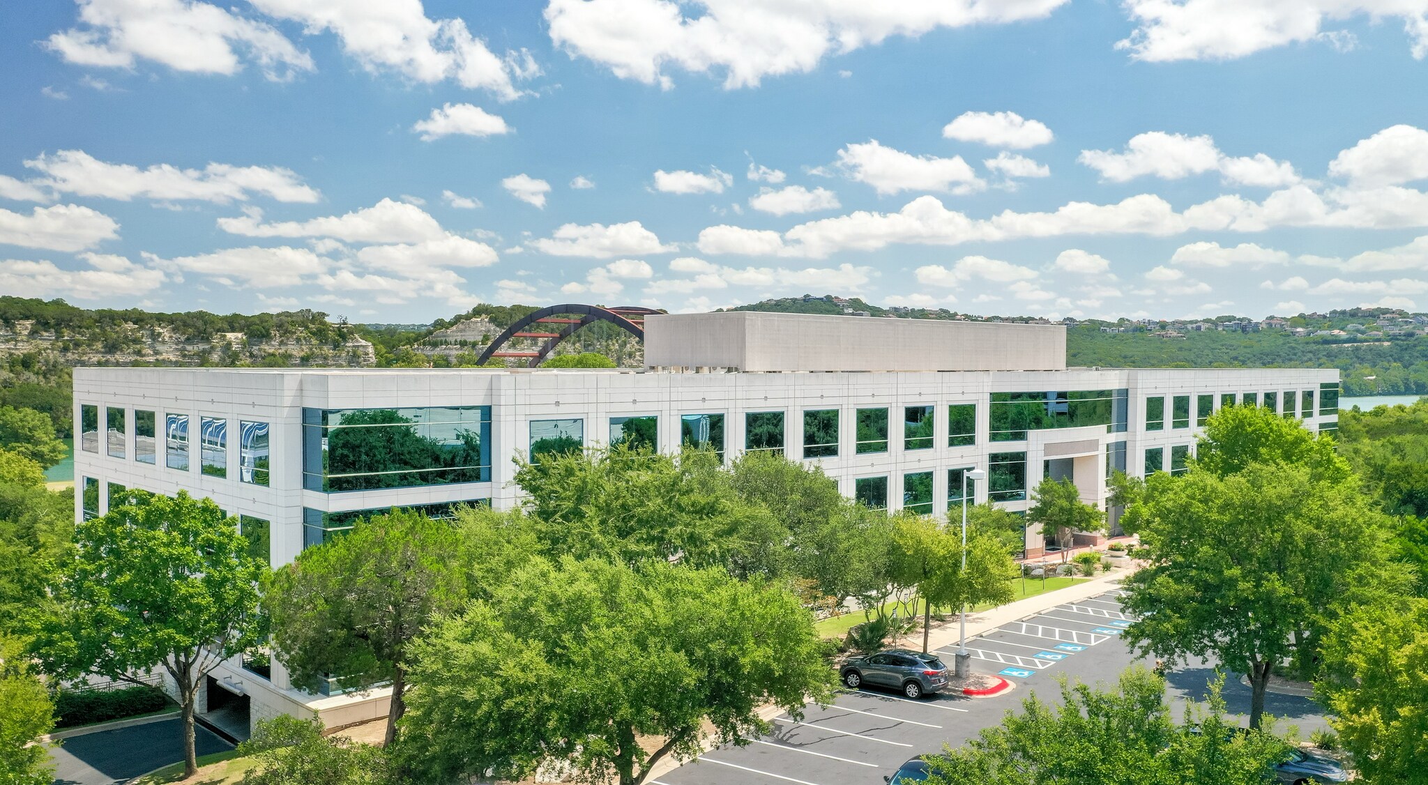 5001 Plaza On The Lake Dr, Austin, TX for Rent