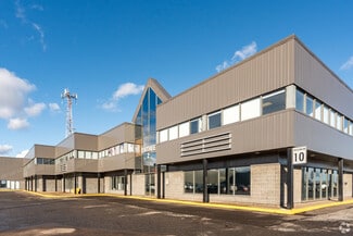 Québec, QC Flex - 2700 Rue Jean-Perrin Québec, QC Flex - 2700 Rue Jean-Perrin