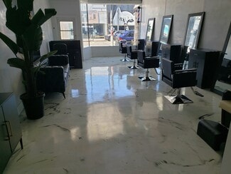 Los Angeles, CA Retail - 438 N Fairfax Ave