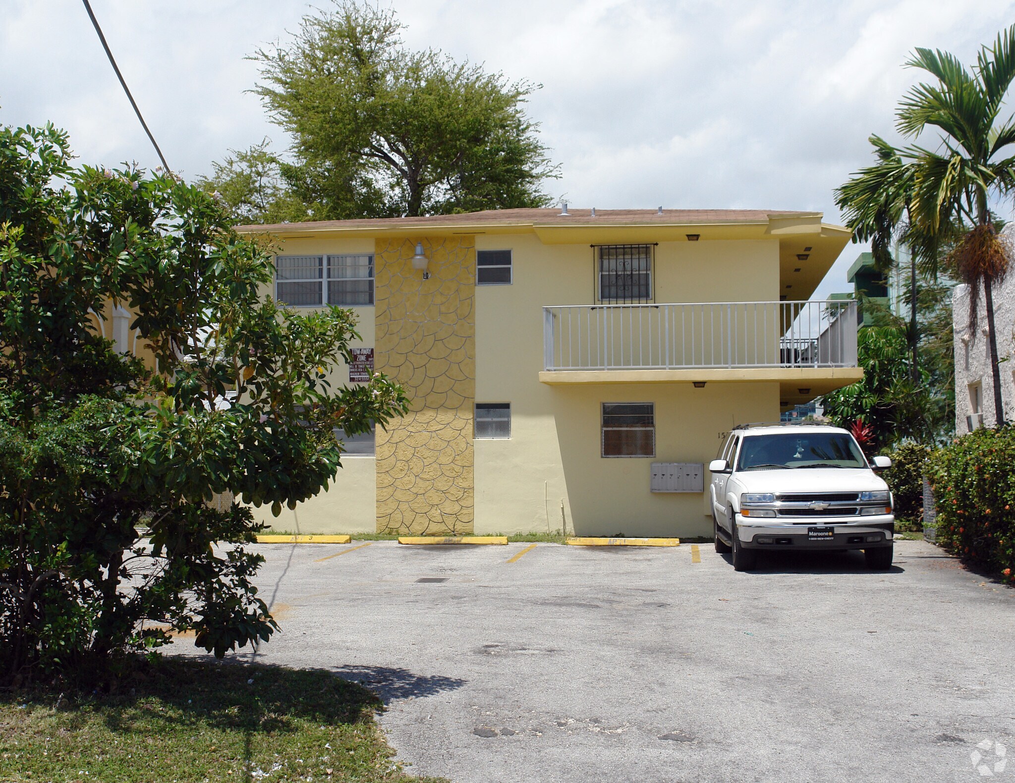 1533 SW 3rd St, Miami, FL for Sale