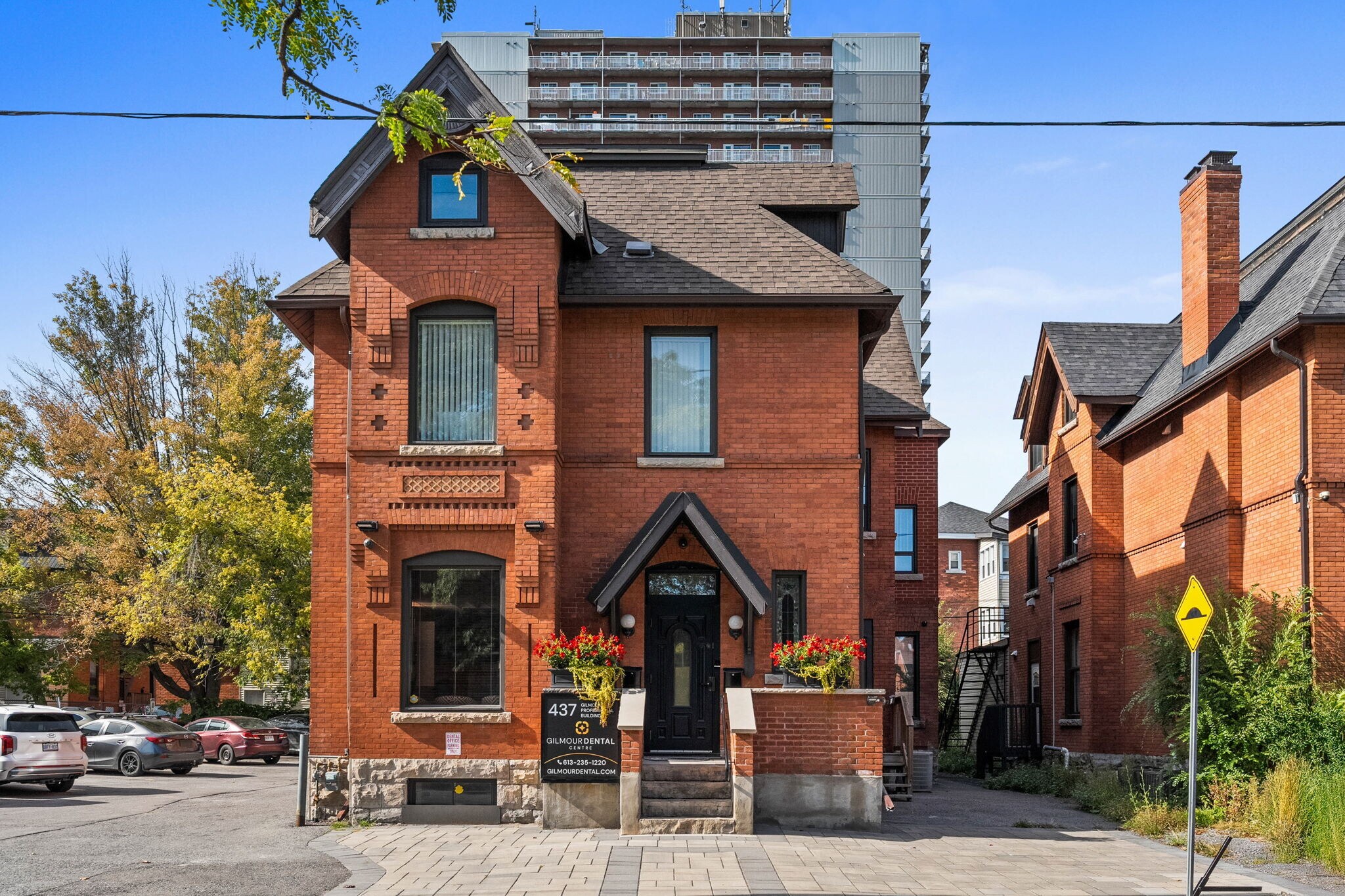 437 Gilmour St, Ottawa, ON for Rent