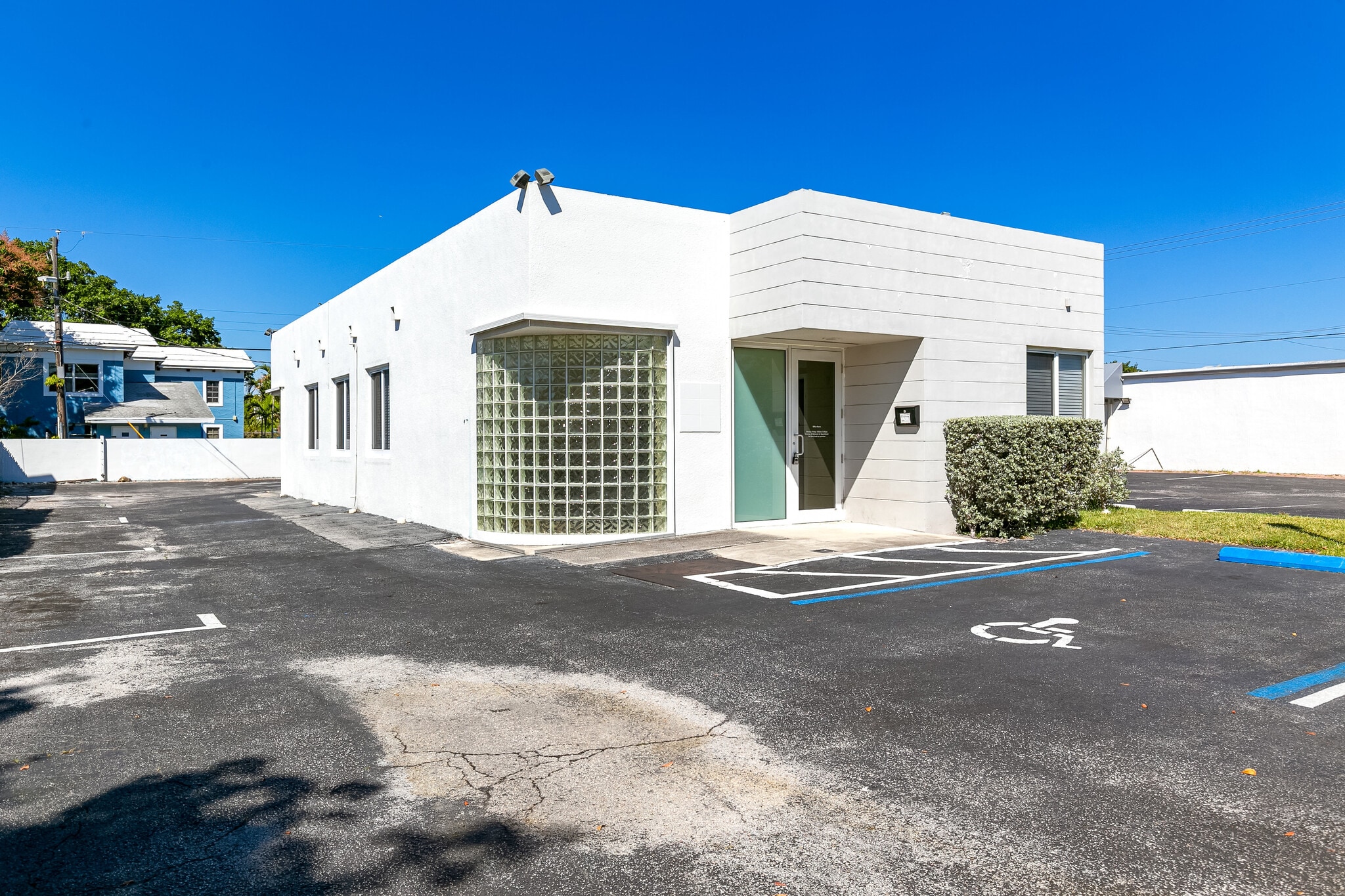 611 NE 13th St, Fort Lauderdale, FL for Rent